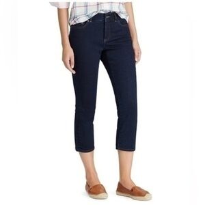 NWT Chaps Jean Capris Shape Scult Slimming size 4 $59 21” inseam New